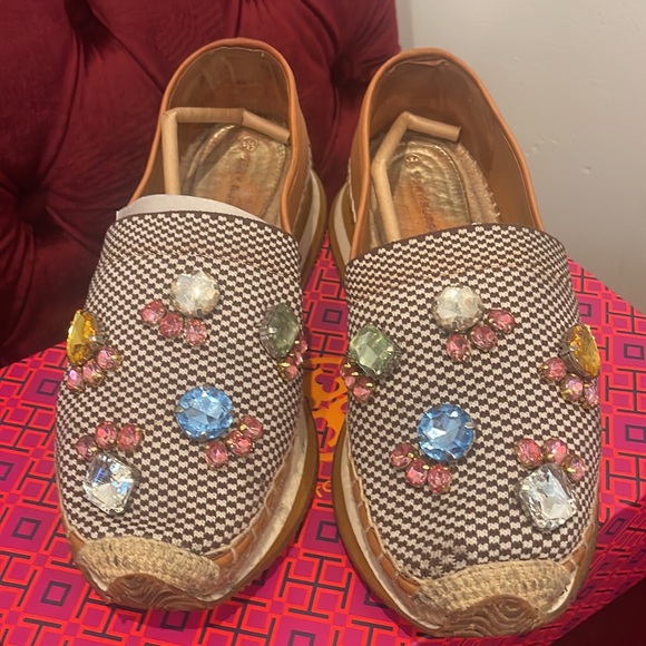 Tory Burch desert camel Multi crystal slip on Trainers SZ9.5 - Picture 2 of 7